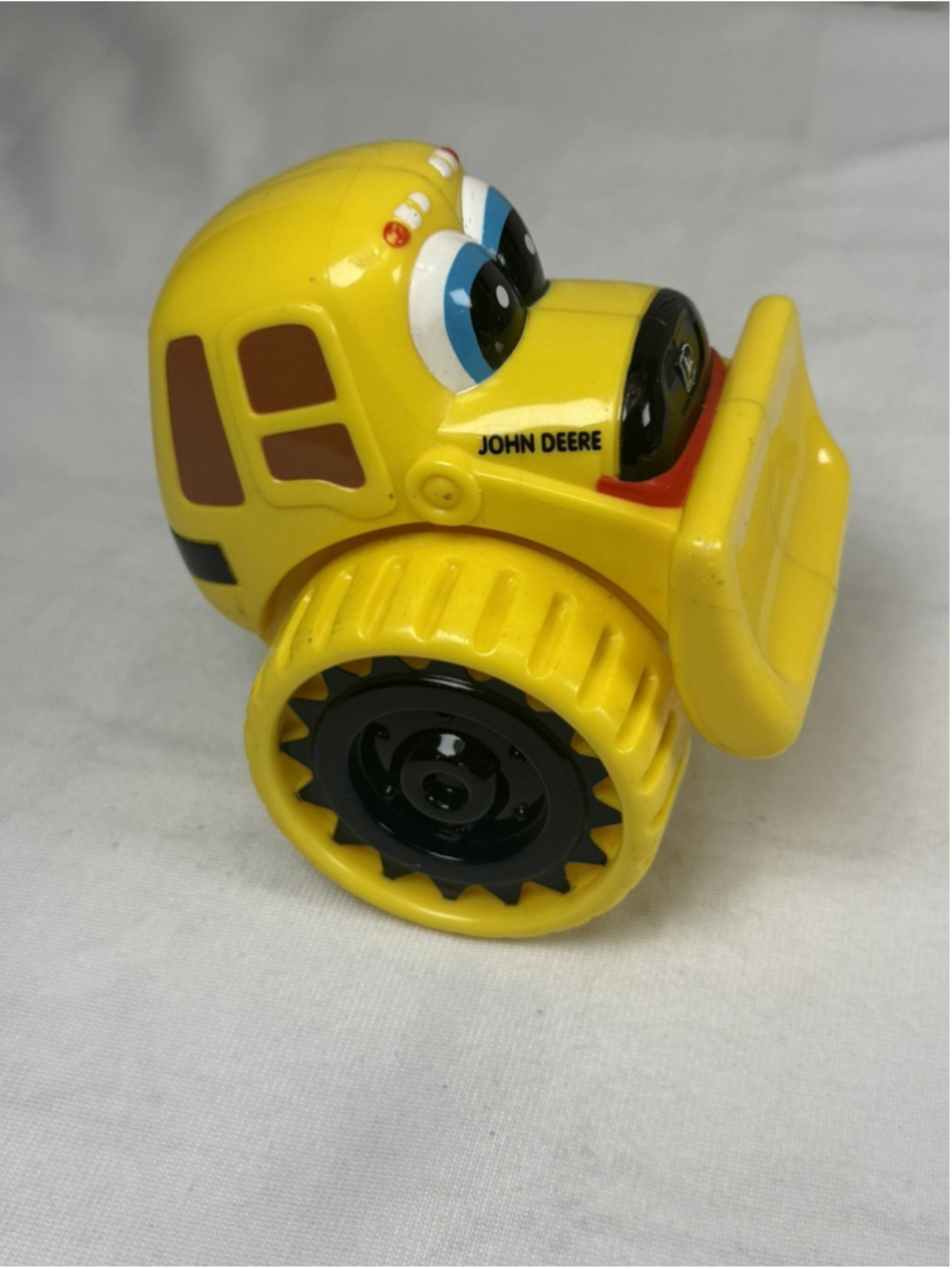 John Deere Yellow Cartoon Bulldozer Toy Front Scoop Big Eyes Licensed Vehicle